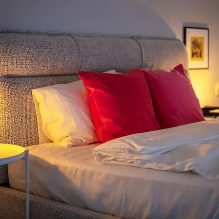 Apartment Artsy Design Loft - Hip District Uptown Vilnius