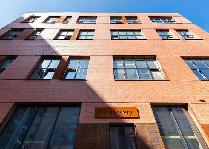 Artsy Design Loft - Hip District Uptown * فيلنيوس