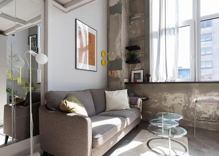 Artsy Design Loft - Hip District Uptown Butas *